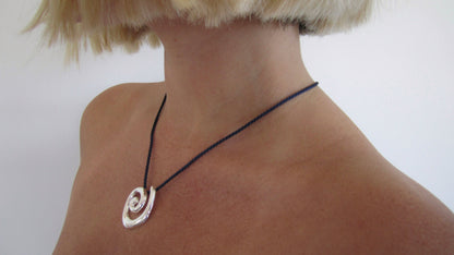 Flo Necklace Deep Blue